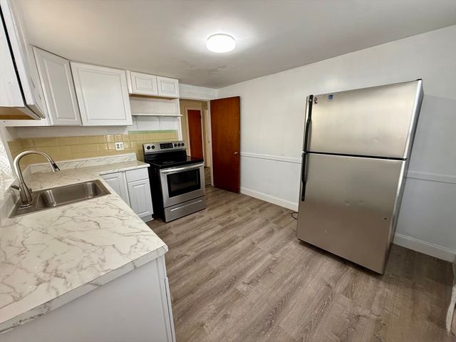 27 Hartwell Street, Waltham, MA 02453