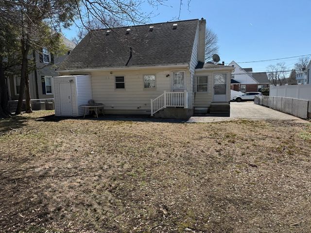 27 Hartwell Street, Waltham, MA 02453