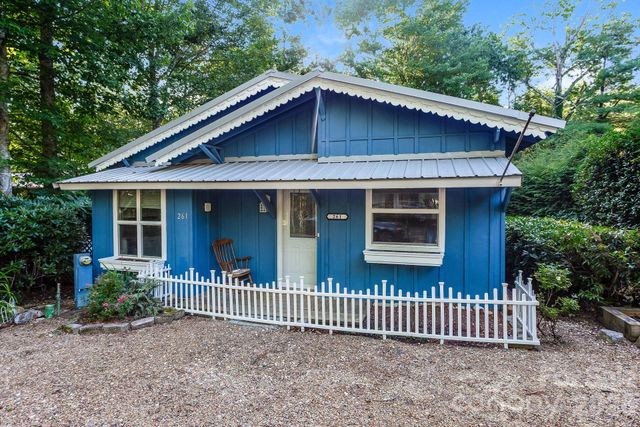 261 Black Pine Road, Newland, NC 28657