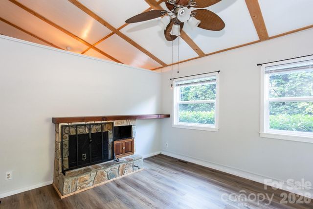 261 Black Pine Road, Newland, NC 28657