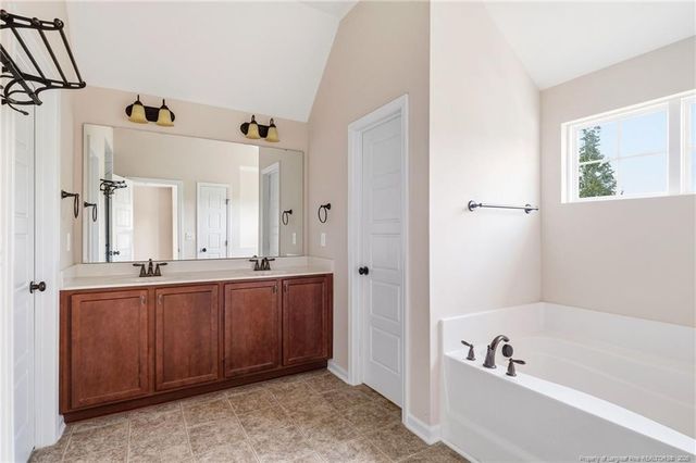 910 Highgrove Drive, Spring Lake, NC 28390