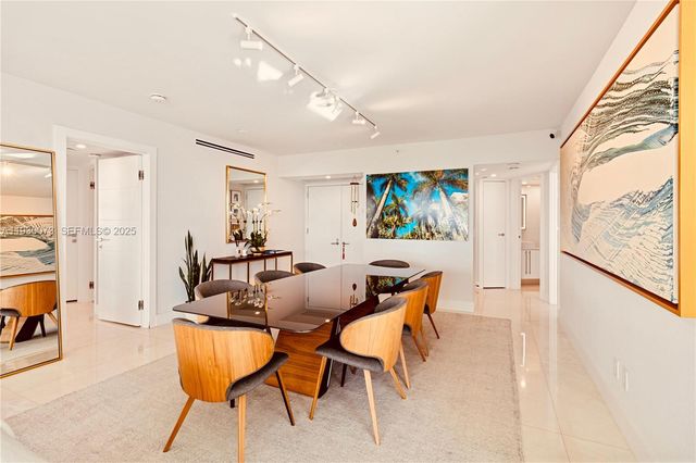 2127 Brickell Ave 1505, Miami, FL 33129