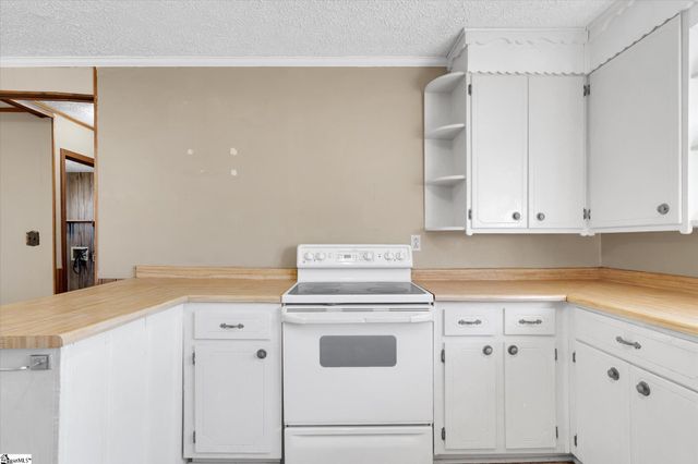 188 Cherokee Road, Williamston, SC 29697