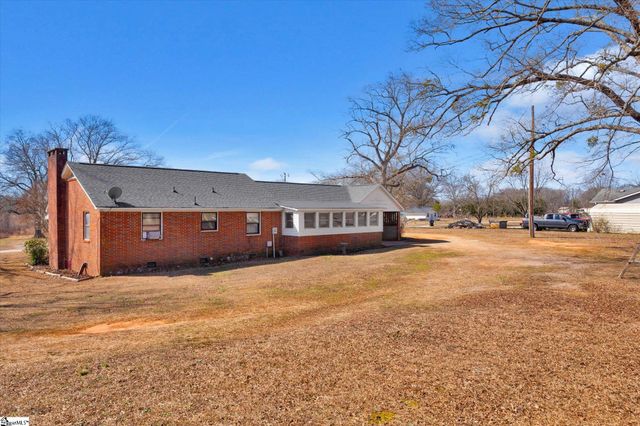 188 Cherokee Road, Williamston, SC 29697