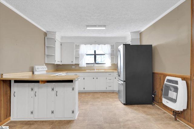 188 Cherokee Road, Williamston, SC 29697