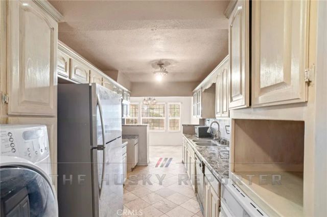9018 Base Line Road, Rancho Cucamonga, CA 91701