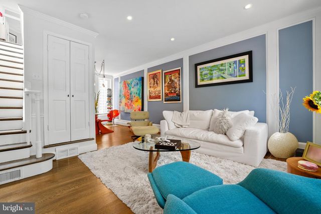 1215 33RD ST NW, Washington, DC 20007