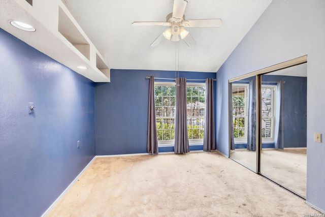 3813 Hunters Gln, Schertz, TX 78108