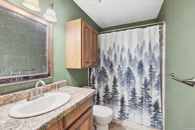 3813 Hunters Gln, Schertz, TX 78108