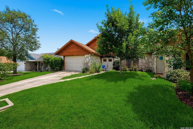 3813 Hunters Gln, Schertz, TX 78108