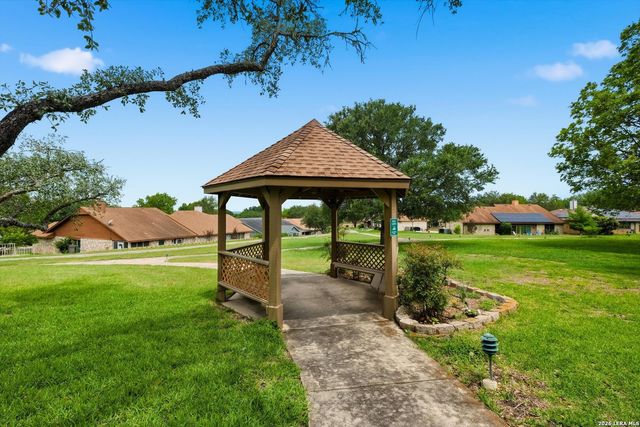 3813 Hunters Gln, Schertz, TX 78108