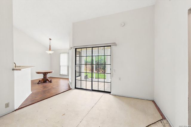3813 Hunters Gln, Schertz, TX 78108