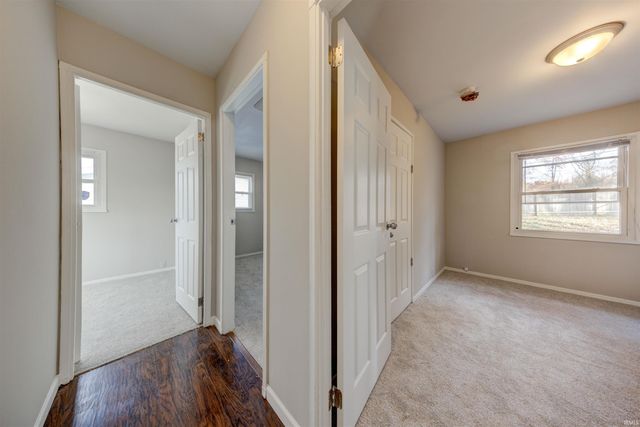 717 Thornberry Drive, Evansville, IN 47710