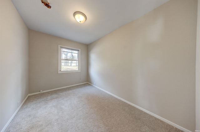 717 Thornberry Drive, Evansville, IN 47710