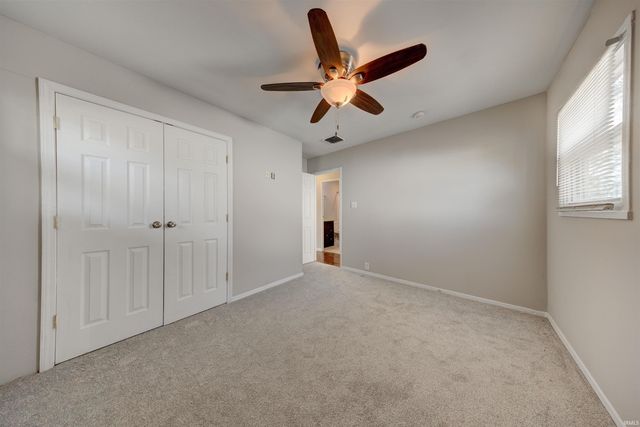 717 Thornberry Drive, Evansville, IN 47710