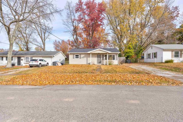 717 Thornberry Drive, Evansville, IN 47710