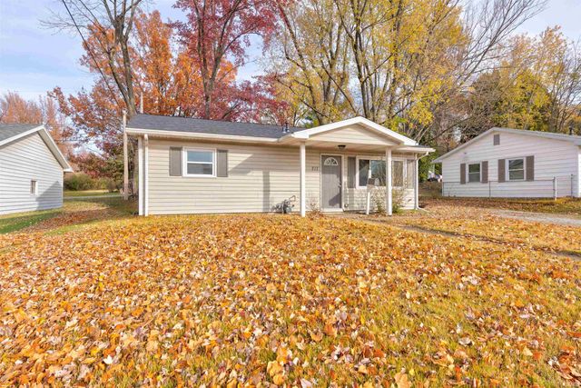 717 Thornberry Drive, Evansville, IN 47710