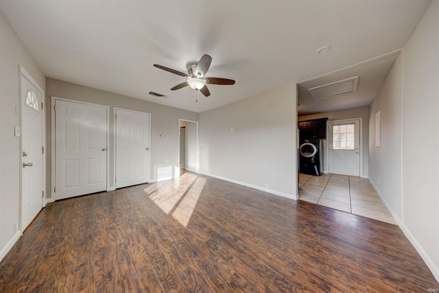 717 Thornberry Drive, Evansville, IN 47710