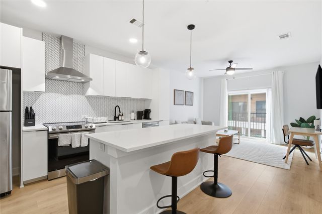 2500 Longview ST 219, Austin, TX 78705
