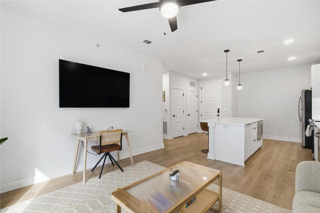 2500 Longview ST 219, Austin, TX 78705