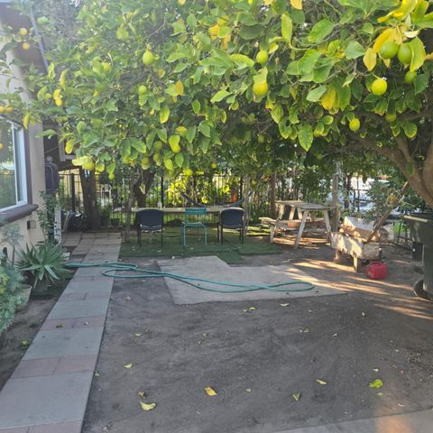 1112 Lassen Ave, Modesto, CA 95358