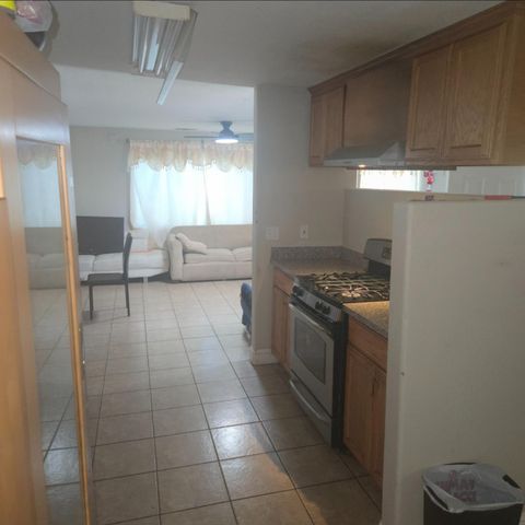 1112 Lassen Ave, Modesto, CA 95358