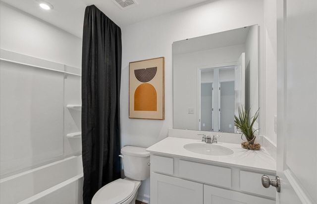 887 Meadowbrook Lane, Summerville, SC 29486