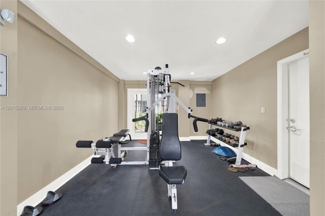 2426 SE 17th Cswy 303A, Fort Lauderdale, FL 33316