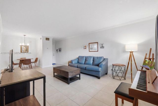2426 SE 17th Cswy 303A, Fort Lauderdale, FL 33316