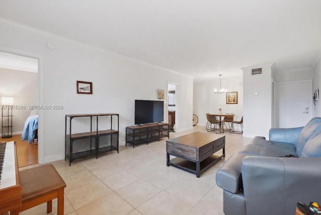 2426 SE 17th Cswy 303A, Fort Lauderdale, FL 33316