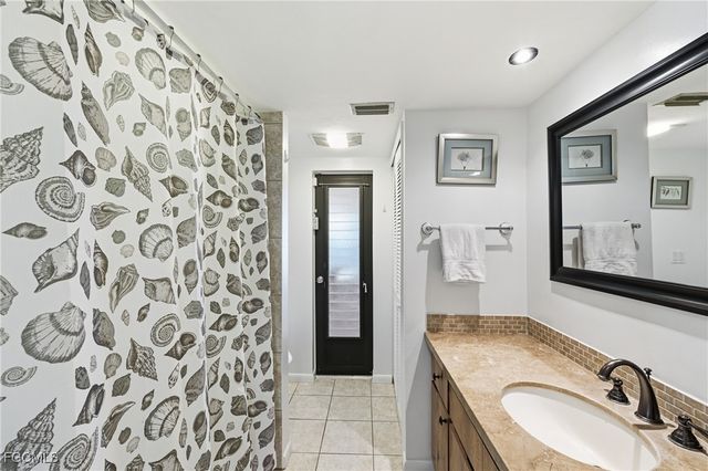 312 NW 13th ST, Cape Coral, FL 33993