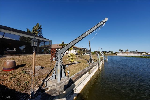 312 NW 13th ST, Cape Coral, FL 33993