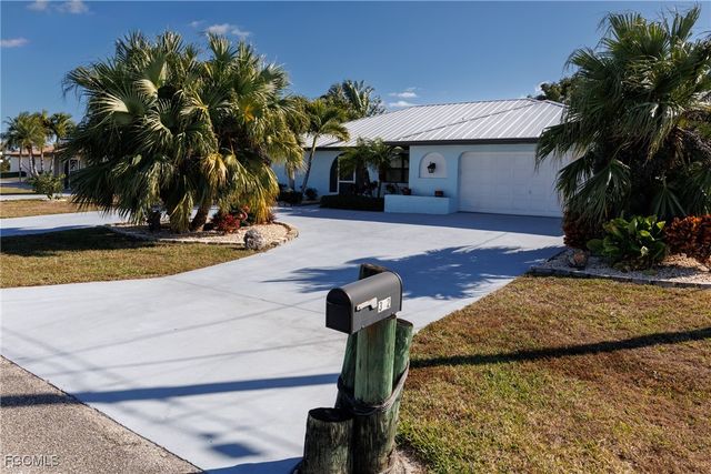 312 NW 13th ST, Cape Coral, FL 33993