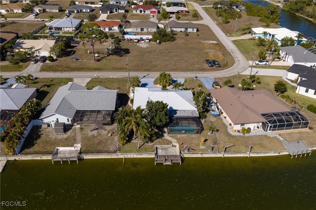 312 NW 13th ST, Cape Coral, FL 33993