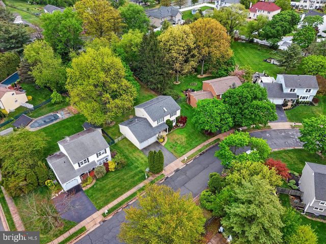 3 MILL LANE, Dayton, NJ 08810