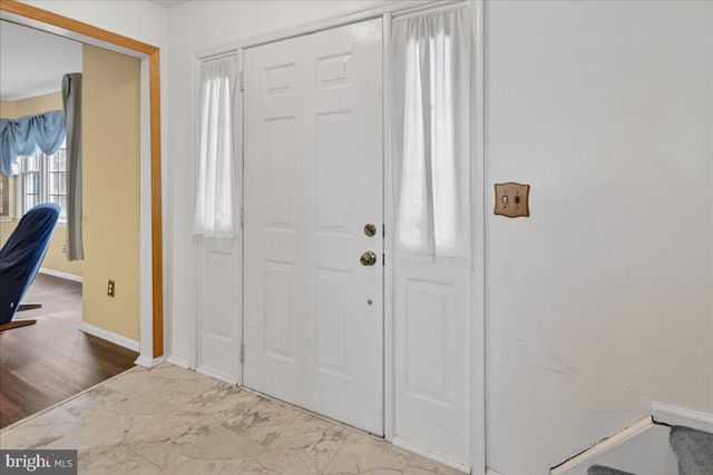 3 MILL LANE, Dayton, NJ 08810