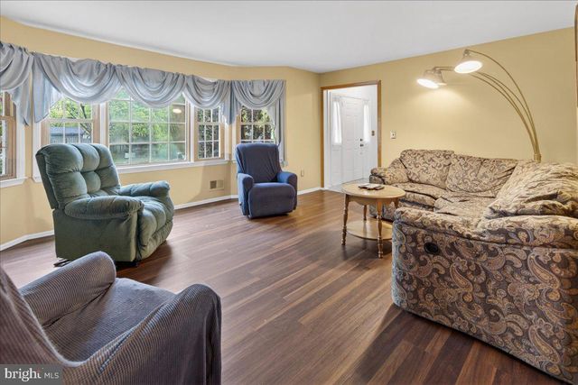 3 MILL LANE, Dayton, NJ 08810