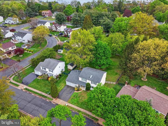 3 MILL LANE, Dayton, NJ 08810