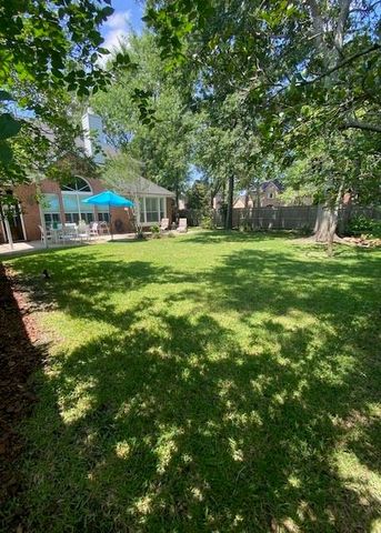 2130 Misty River Trail, Houston, TX 77345