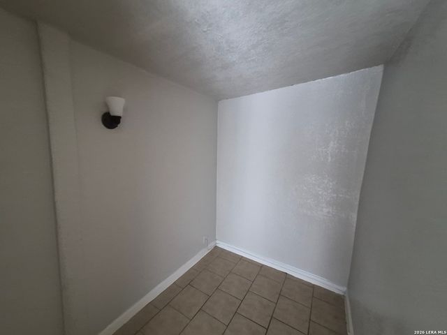 115 Caldwell St Apt 7, San Antonio, TX 78223