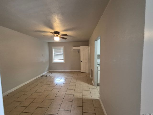 115 Caldwell St Apt 7, San Antonio, TX 78223