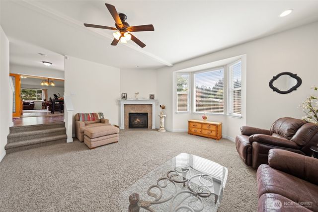 25418 52nd Avenue E, Graham, WA 98338