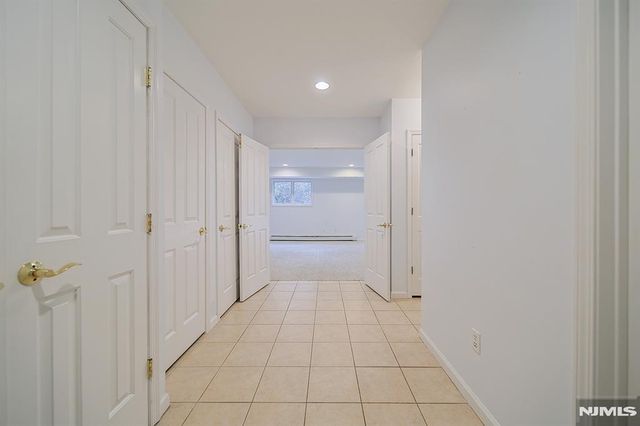 112 Winding Creek Way, Old Tappan, NJ 07675