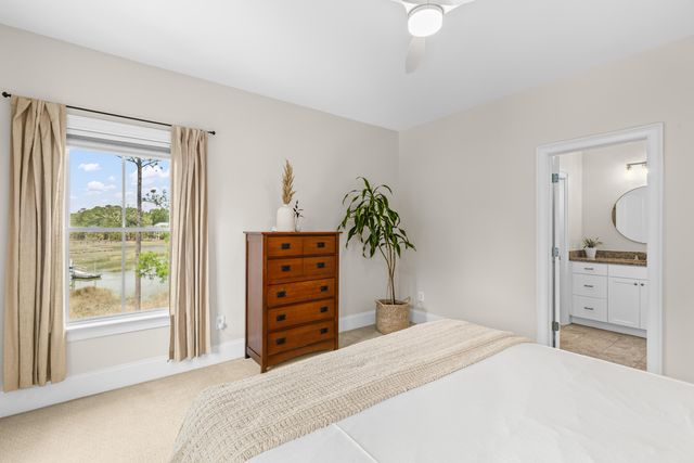 3512 Henrietta Hartford Road, Mount Pleasant, SC 29466