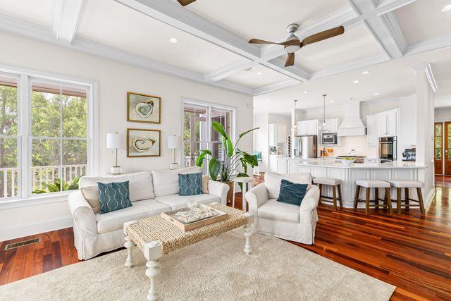 3512 Henrietta Hartford Road, Mount Pleasant, SC 29466