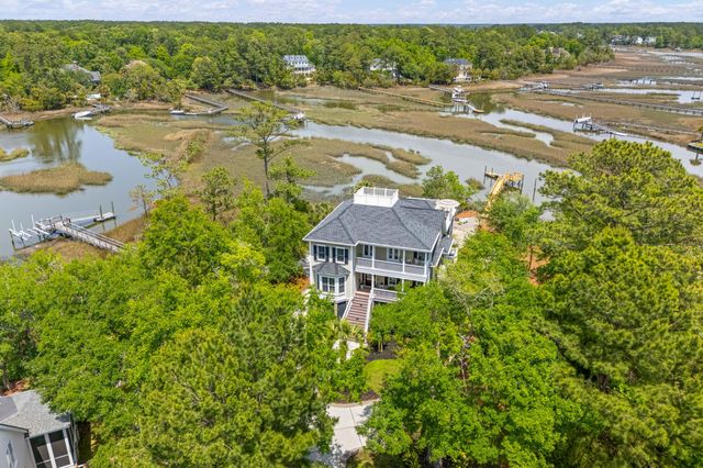 3512 Henrietta Hartford Road, Mount Pleasant, SC 29466