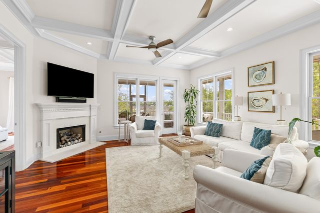 3512 Henrietta Hartford Road, Mount Pleasant, SC 29466