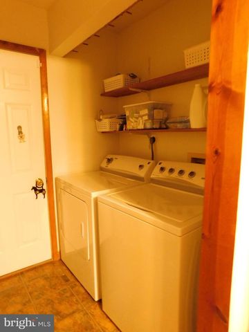 40 MARY JANE LN, Elkton, MD 21921