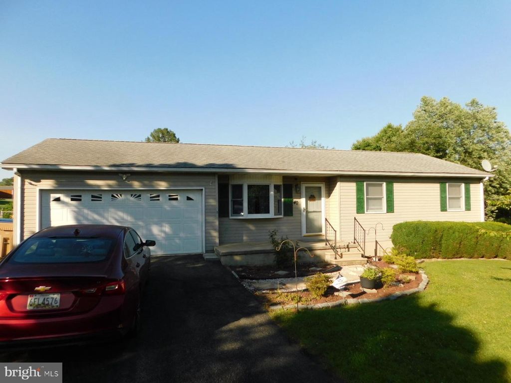 40 MARY JANE LN, Elkton, MD 21921