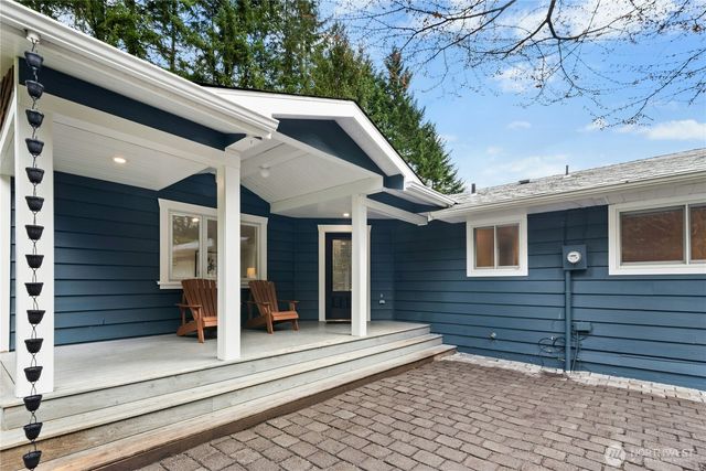 17030 174th Avenue NE, Woodinville, WA 98072